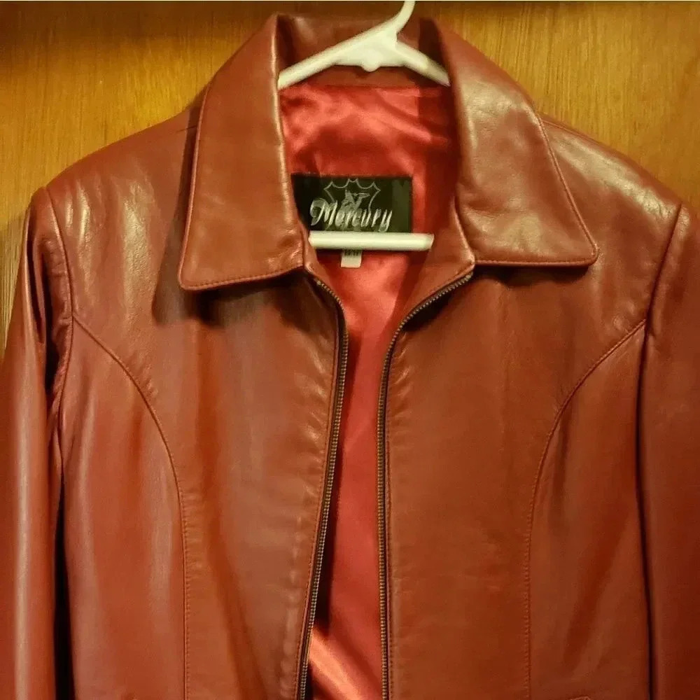 Ladies‎ Genuine Leather Jacket Size Medium
